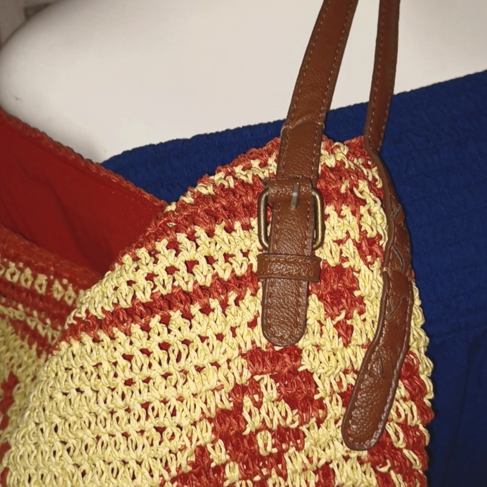 Lucky Brand Pre-loved Hobo Bag - Picture 4 of 7